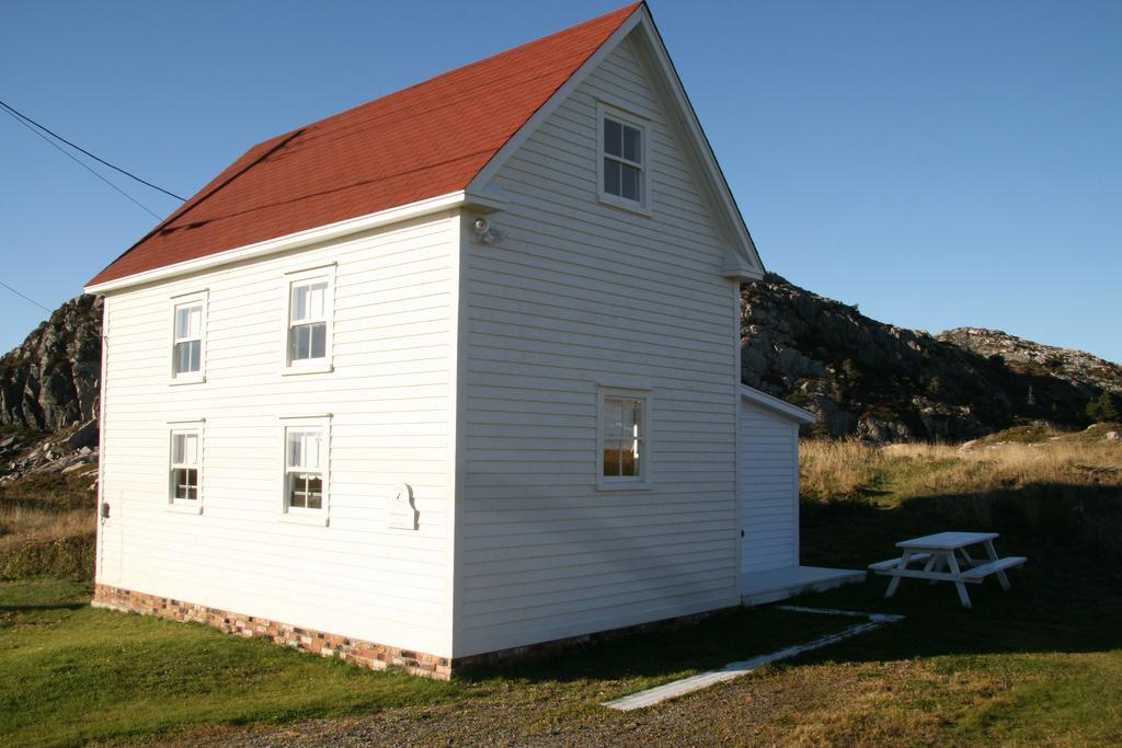The Old Salt Box Co. - Daisy'S Place Herring Neck Екстериор снимка